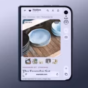 Apple ищет способ дать сайтам больше места на внешнем экране iPhone Duo