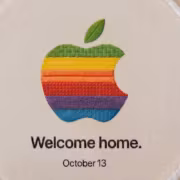 Наклейка с логотипом Apple в виде радуги для умного дома