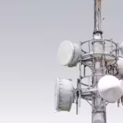 AT&T, T-Mobile и Verizon создали совместную компанию для связи вне зоны покрытия 3 Мачта с антенной компанией AT&T T-Mobile Verizon