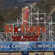Вход на аттракцион Six Flags Голиаф закрыт