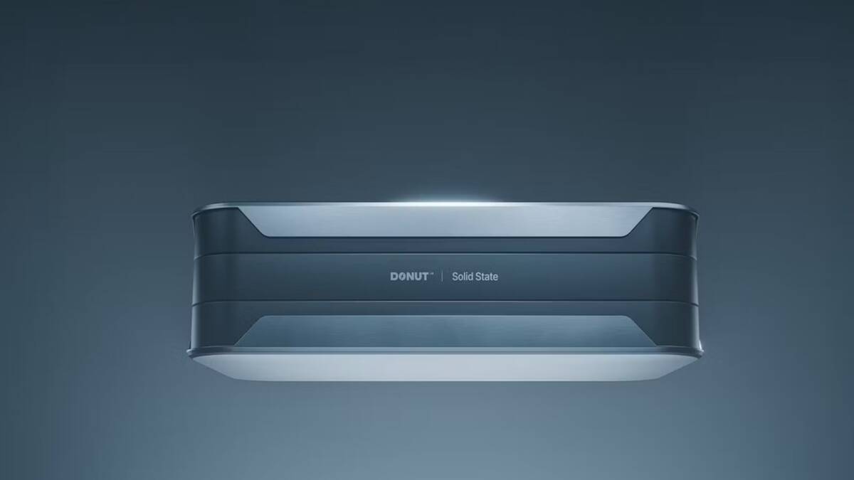 Батарея Donut Lab Solid State в боковом виде