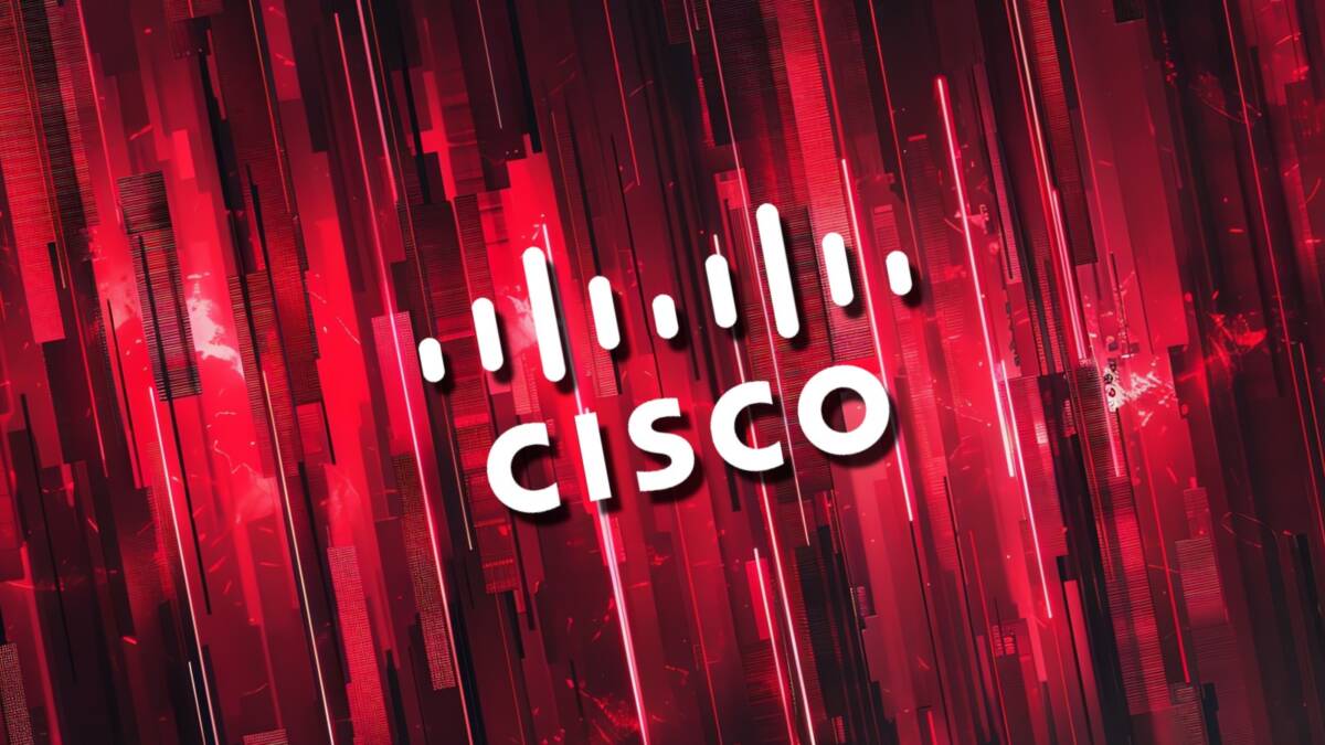 Логотип Cisco на технологическом фоне коммутаторов Nexus 3000 и 9000