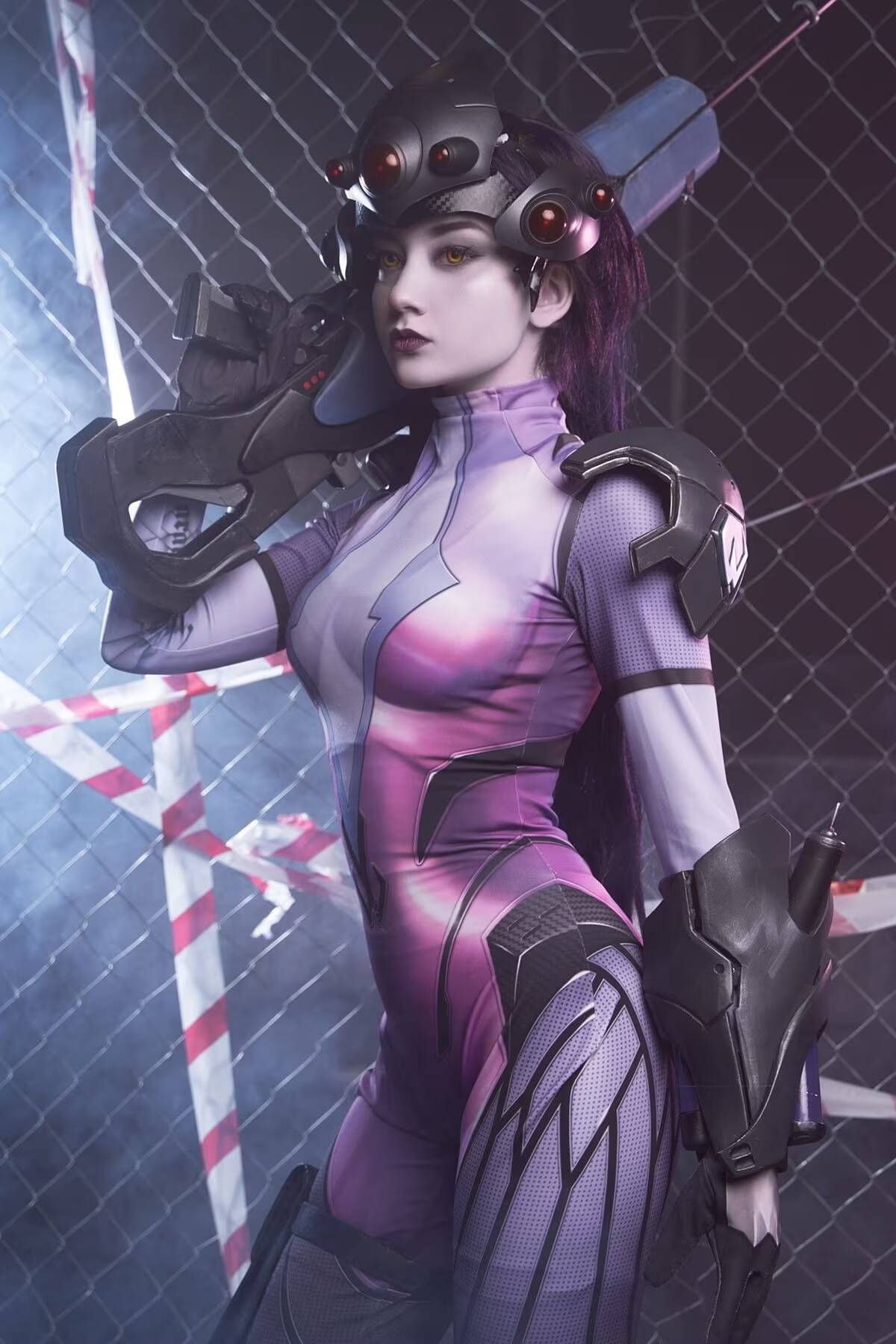 Дива и Роковая Вдова: Maruxia и Shorinya сделали дуэтный косплей по Overwatch