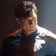 Джеймс Ганн уже пишет сценарий следующего фильма киновселенной DC 2 Мужчина в костюме Супермена с эмоциями джеймс ганн