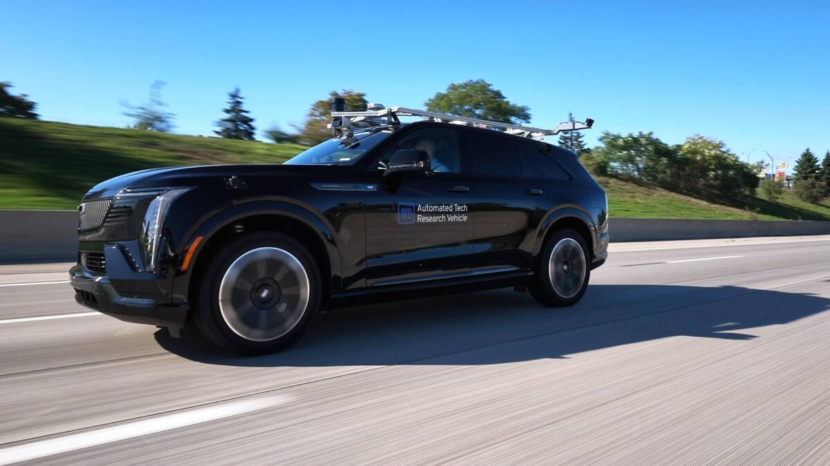 GM обещает автомобильный компьютер в 40 раз мощнее нынешних 2 электромобиль Cadillac Lyriq GM компьютер