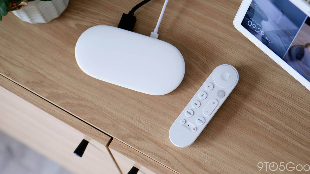 Пульт Google TV Streamer и устройство,