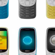 Несколько старых мобильных телефонов Nokia и кнопочные устройства