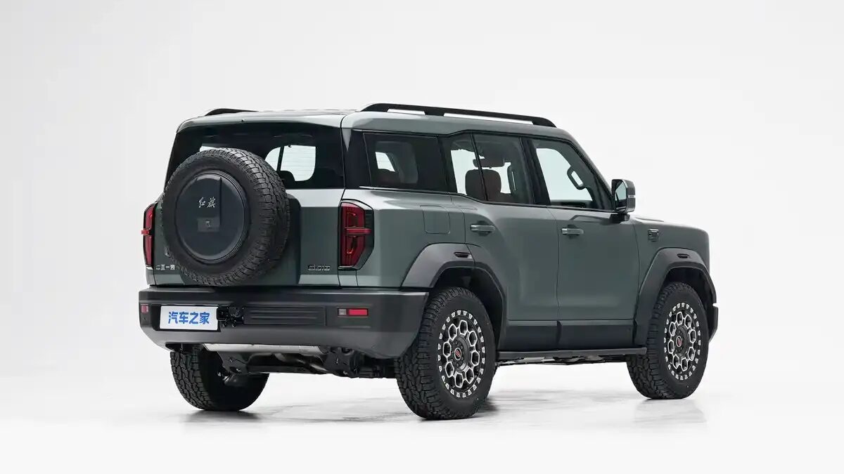 Hongqi G919 вышел в Китае с четырьмя моторами и запасом хода 1350 км