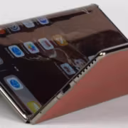 Складной телефон Huawei Mate X2 раскрытый экран