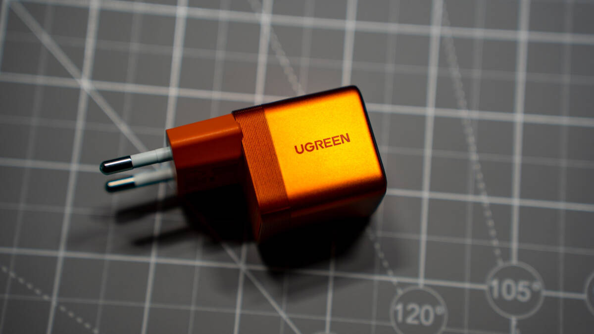 Ugreen Nexode Air 65W: обзор оранжевой GaN-зарядки