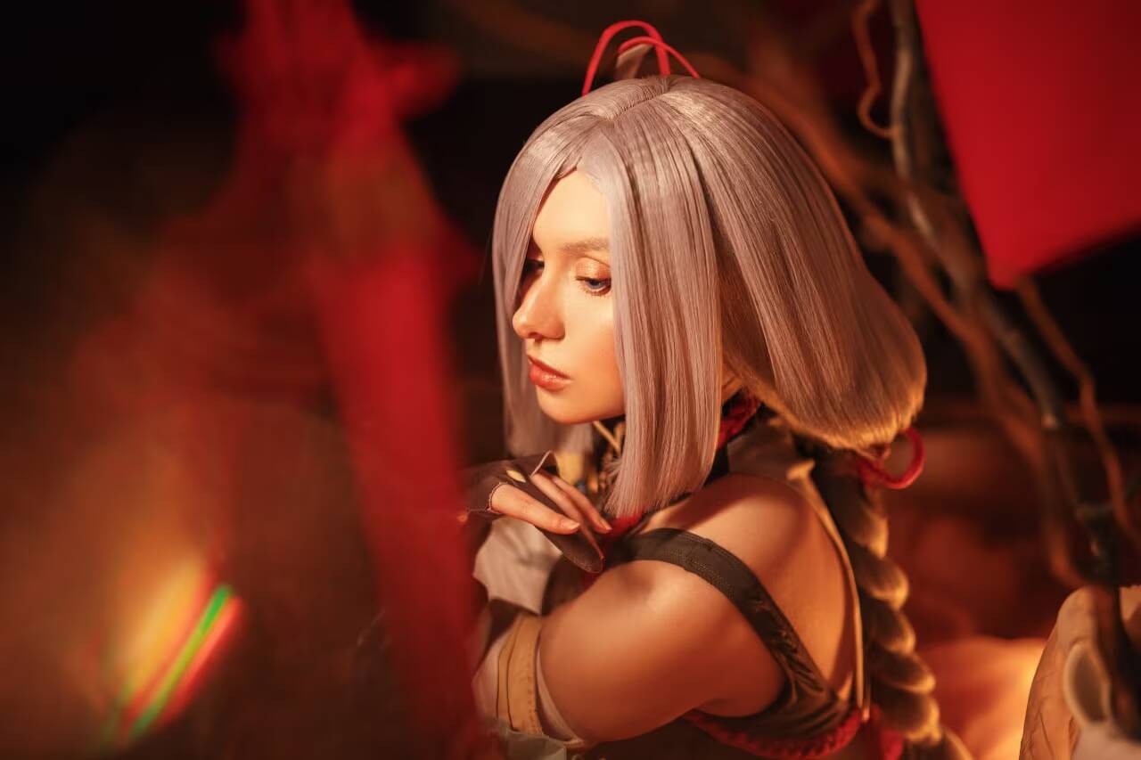Косплей Shenhe от Aava Hime: холодная эстетика Genshin Impact 3 Косплей Shenhe от Aava Hime: холодная эстетика Genshin Impact