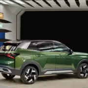 Lada Azimut может стоить около 2 млн рублей, продажи начнутся через месяц