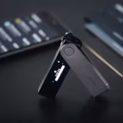 Ledger проверка потерь клиентов CryptoBilis устройство