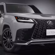 Лексус LX F Sport передний вид японская версия