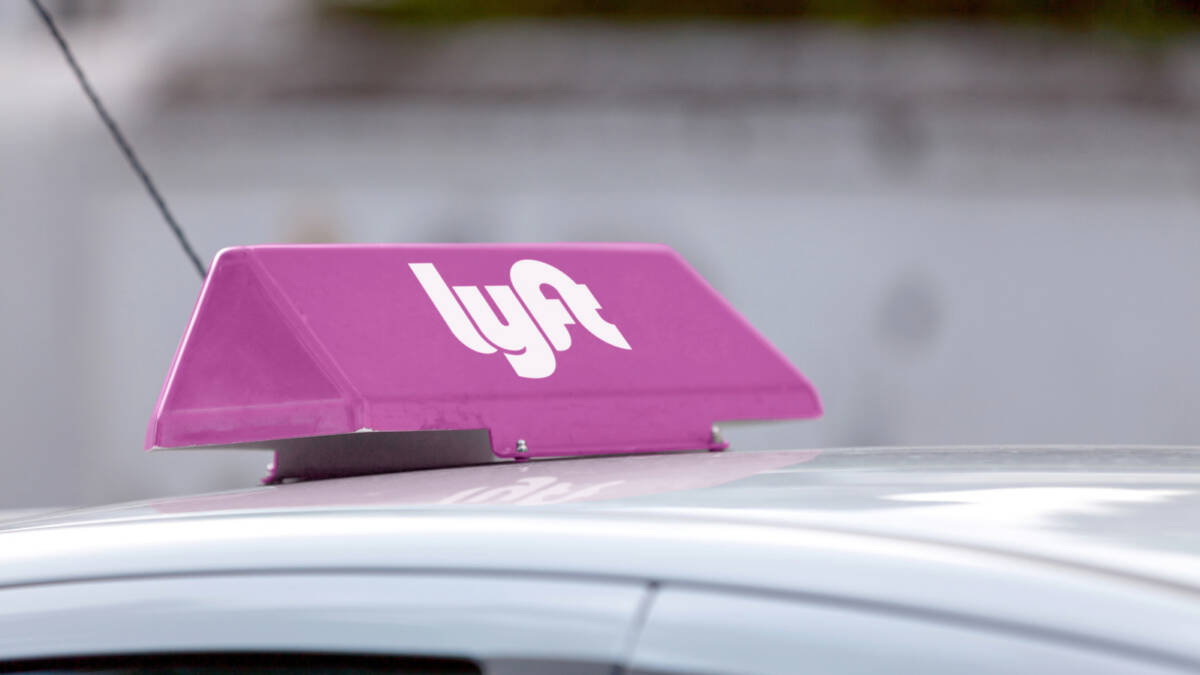 Lyft выплатит $272,5 млн по делу о статусе водителей в Калифорнии