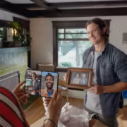 На iPhone Duo нет коррекции взгляда в звонках FaceTime 4 На iPhone Duo нет коррекции взгляда в звонках FaceTime