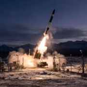 NASA подняло две научные ракеты Black Brant IX на 270 км