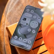 Nothing начала выпуск Android 17 для Phone (3a) и Phone (4a)