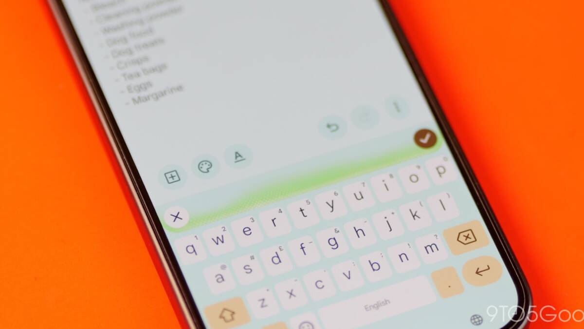 скриншот Google PixelBoard клавиатура поддержка диктовки Android 10 16