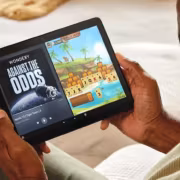 Планшет Amazon Fire HD 10 с играми и музыкой