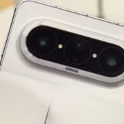 Ричард Ю сообщил о росте продаж Huawei Pura X Max на 76% за неделю