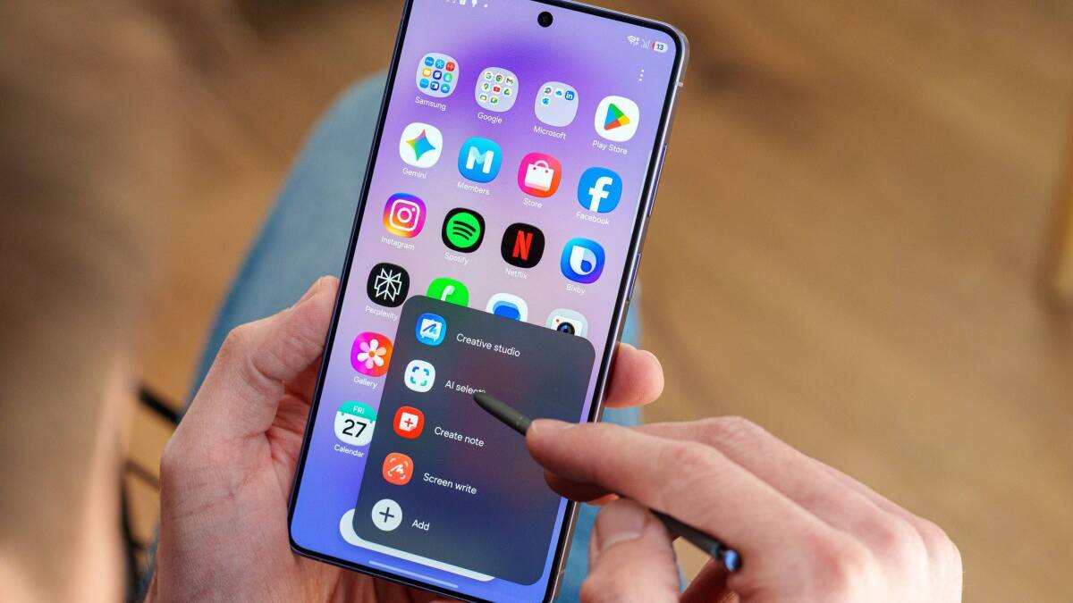 Samsung Galaxy S21, меню выбора приложений, стилус