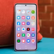 Samsung обновила Galaxy A16 и A35 до One UI 9 в США