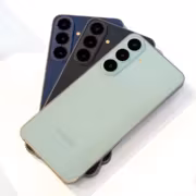 Samsung предупредила о меньших поставках смартфонов в 2027 году