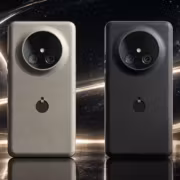 Два смартфона NexPhone на космическом фоне