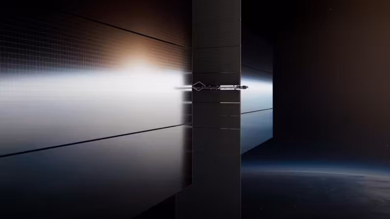 Космический аппарат SpaceX около МКС изображение,