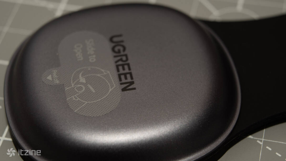 Ugreen MagFlow 2-in-1 в сложенном виде