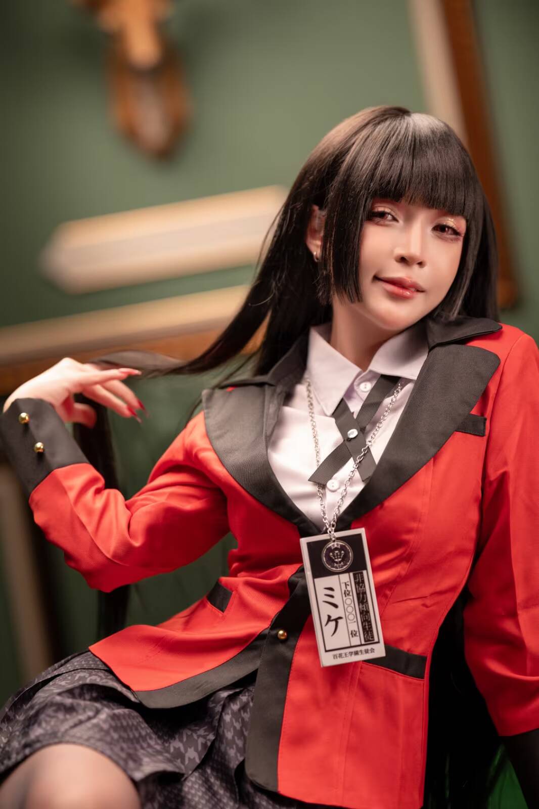Umeko J показала косплей Юмеко Джабами из Kakegurui